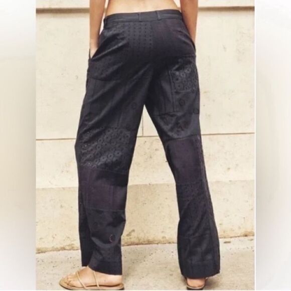 Zara Navy Blue Cotton Lightweight Embroidered
Pants/Trousers(Size Large) - Picture 2 of 8